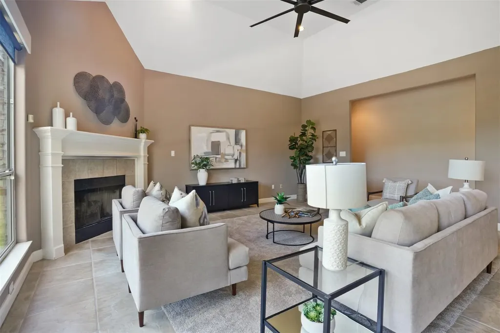 710 Timarron Leander TX 78641