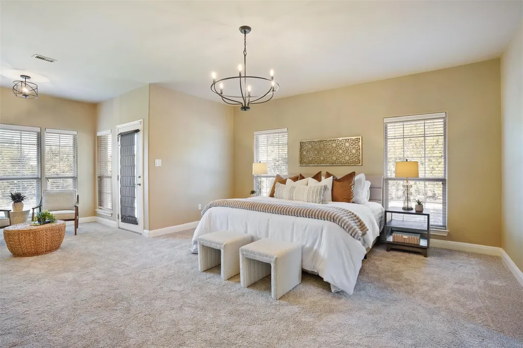 710 Timarron Leander TX 78641