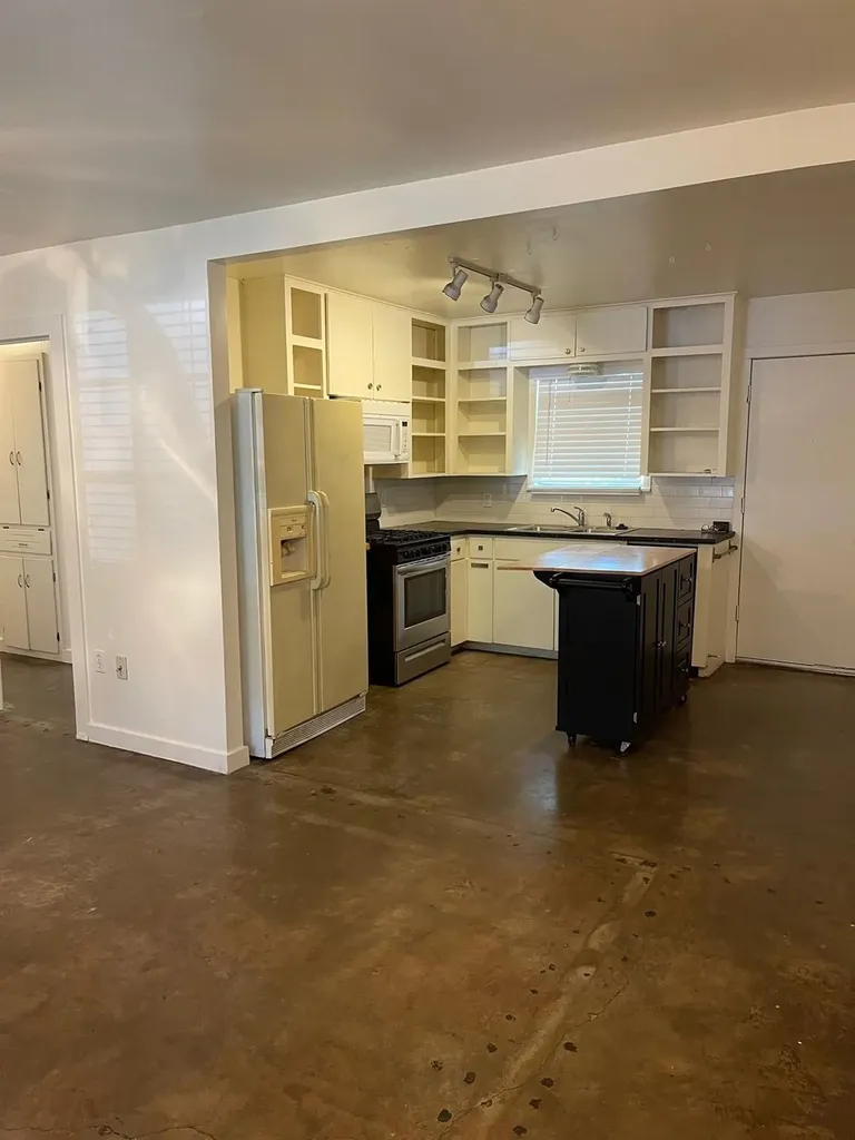 4708 Red River Street Austin TX 78751