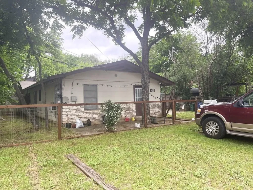 4708 Red River Street Austin TX 78751