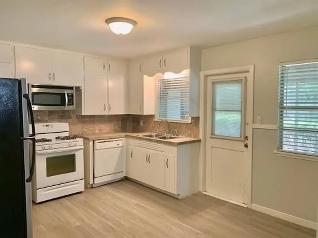 4708 Red River Street Austin TX 78751