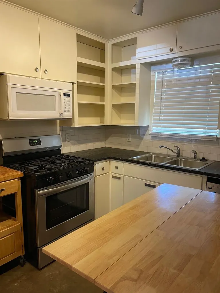 4708 Red River Street Austin TX 78751