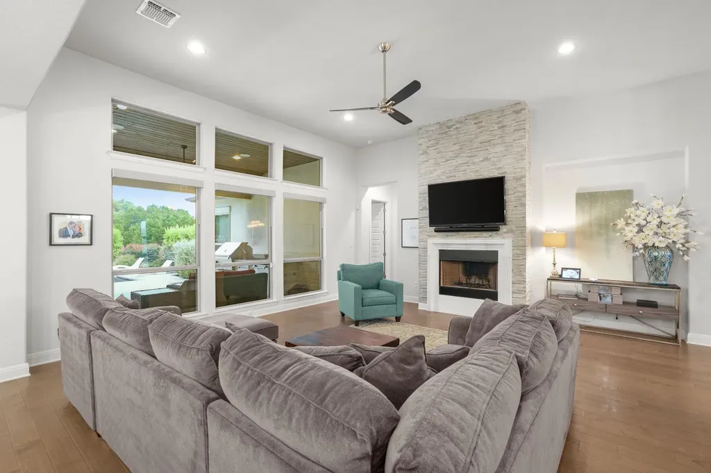 408 Bold Sundown Liberty Hill TX 78642
