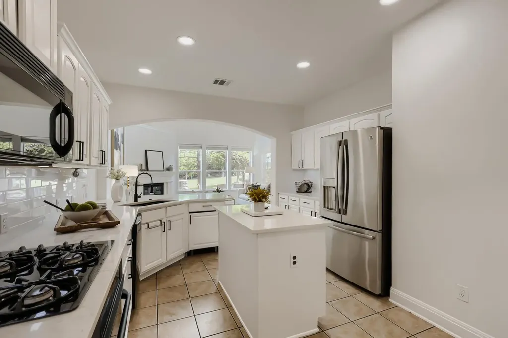112 Aria Ridge Austin TX 78738