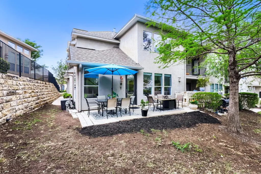 112 Aria Ridge Austin TX 78738