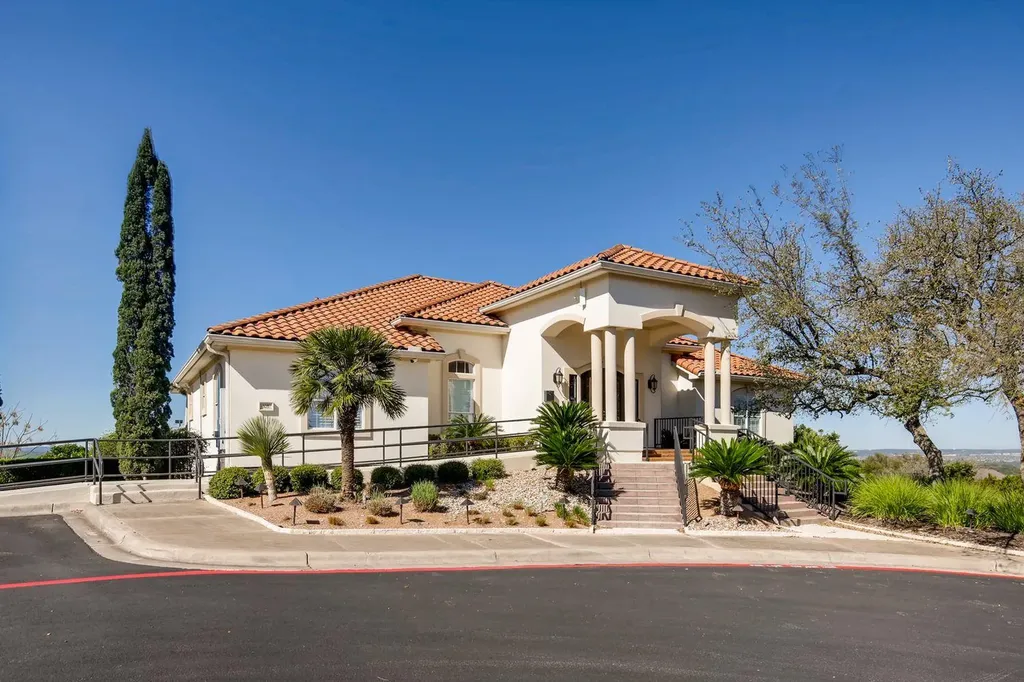 112 Aria Ridge Austin TX 78738