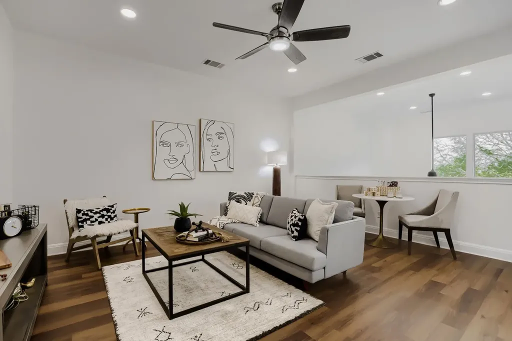 112 Aria Ridge Austin TX 78738