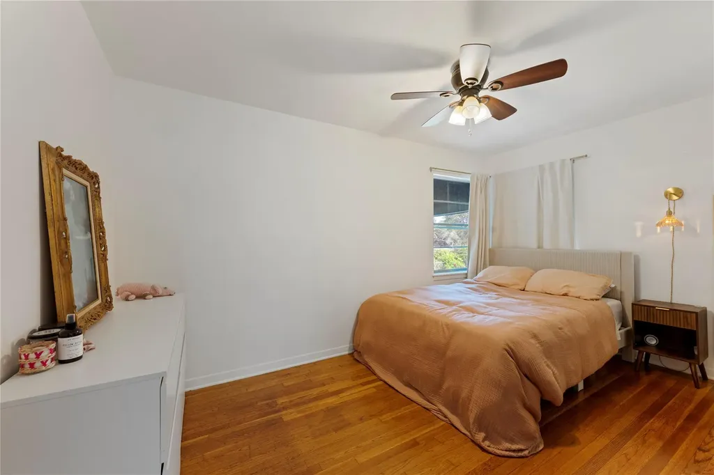 402 Philco Drive Austin TX 78745