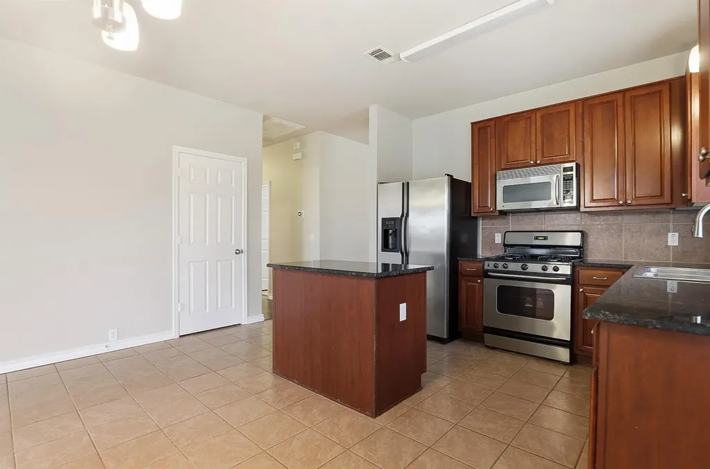 20829 Silverbell Lane Pflugerville TX 78660