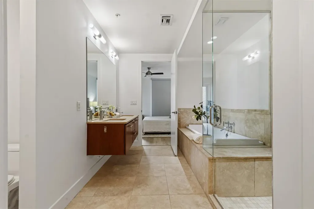 210 Lee Barton Drive Austin TX 78704