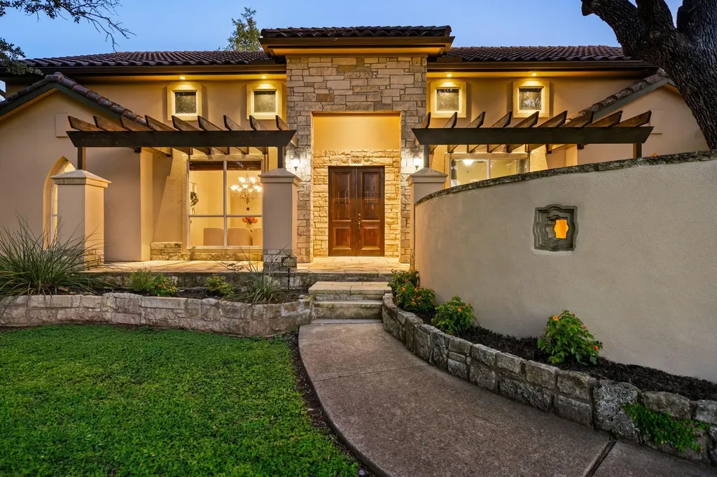 901 Palos Verdes Leander TX 78641