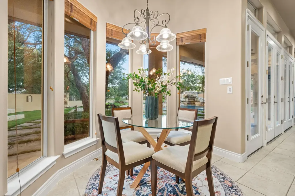 901 Palos Verdes Leander TX 78641