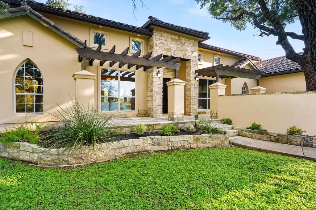 901 Palos Verdes Leander TX 78641