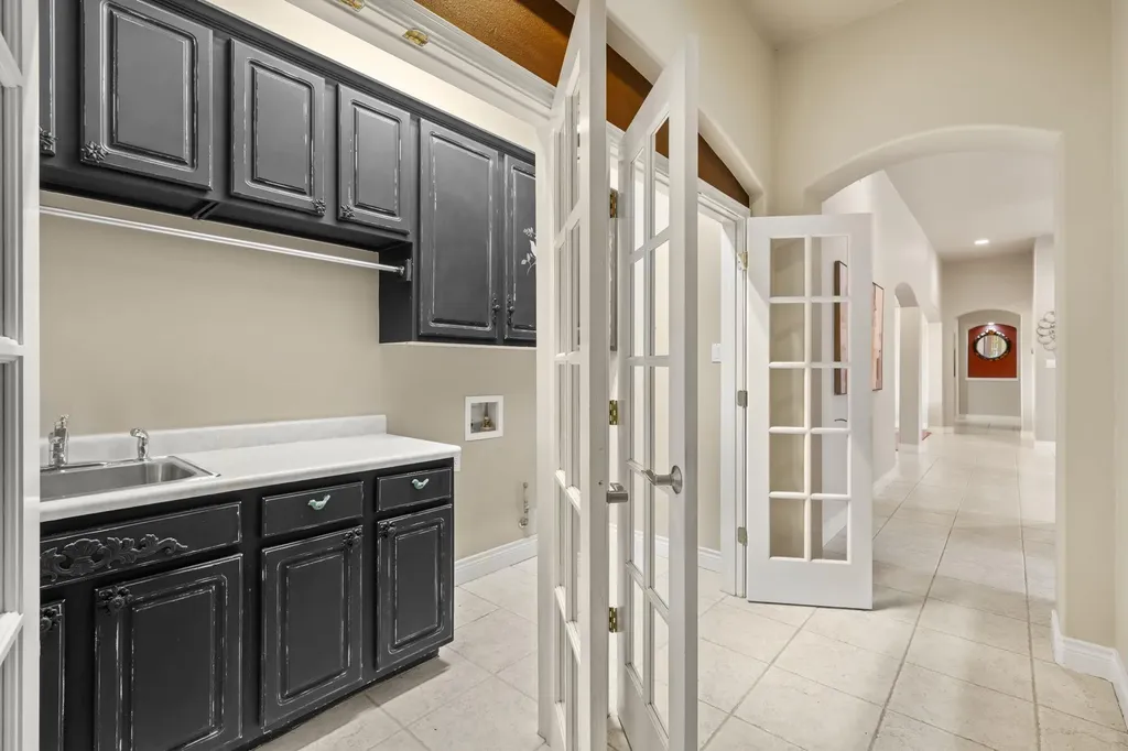 901 Palos Verdes Leander TX 78641