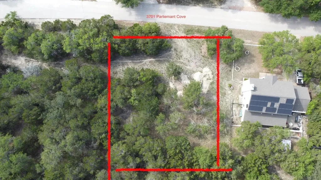 3701 Parliament Cove Lago Vista TX 78645