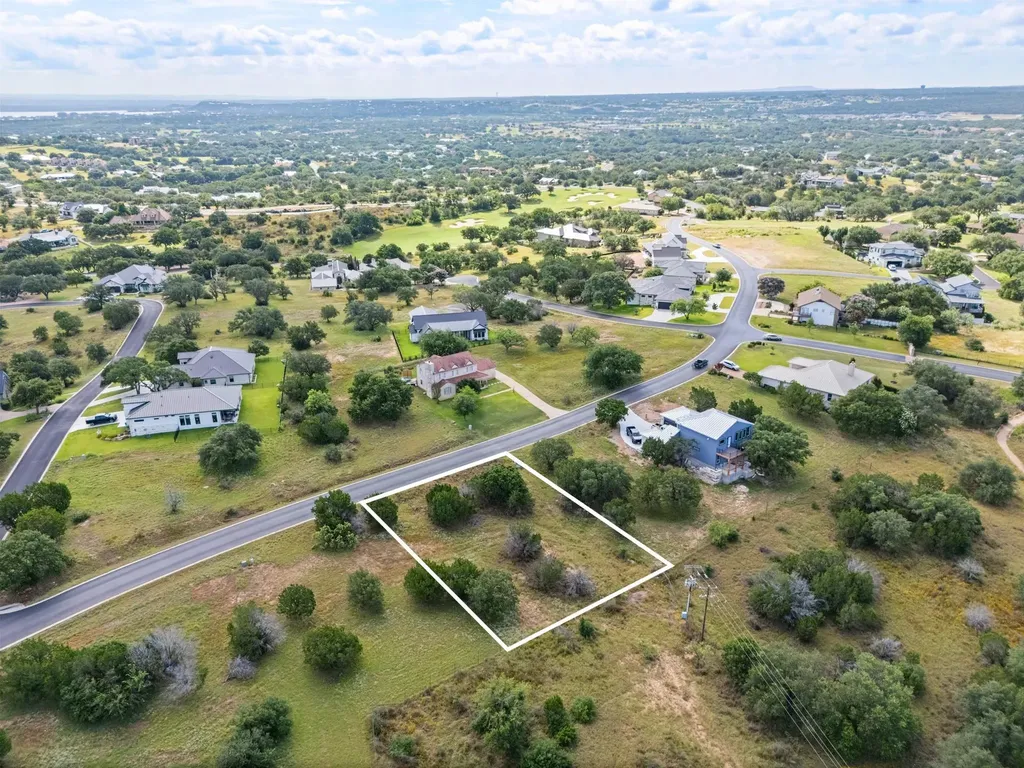 507 Broken Hills Horseshoe Bay TX 78657