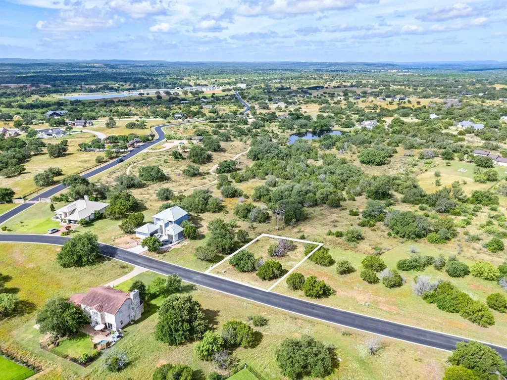 507 Broken Hills Horseshoe Bay TX 78657