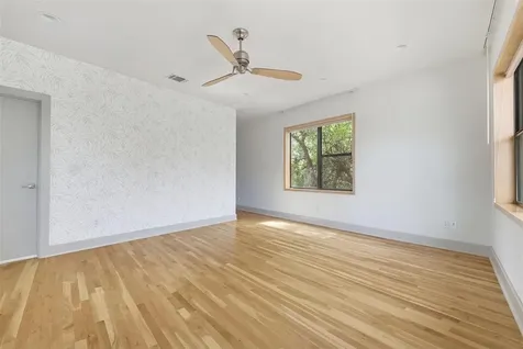 2608 Del Curto Road Austin TX 78704