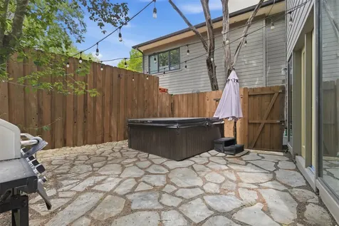 2608 Del Curto Road Austin TX 78704