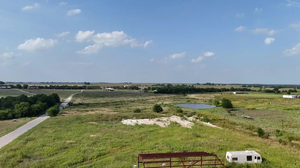 1701 County Road 417 Taylor TX 76574