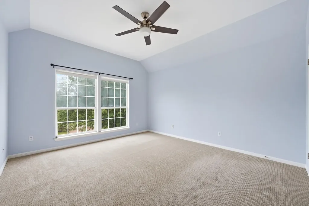 10033 Scull Creek Drive Austin TX 78730