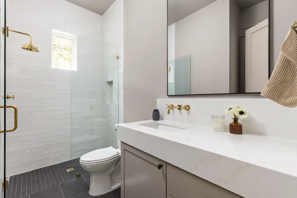 2503 E 18th Street Austin TX 78702