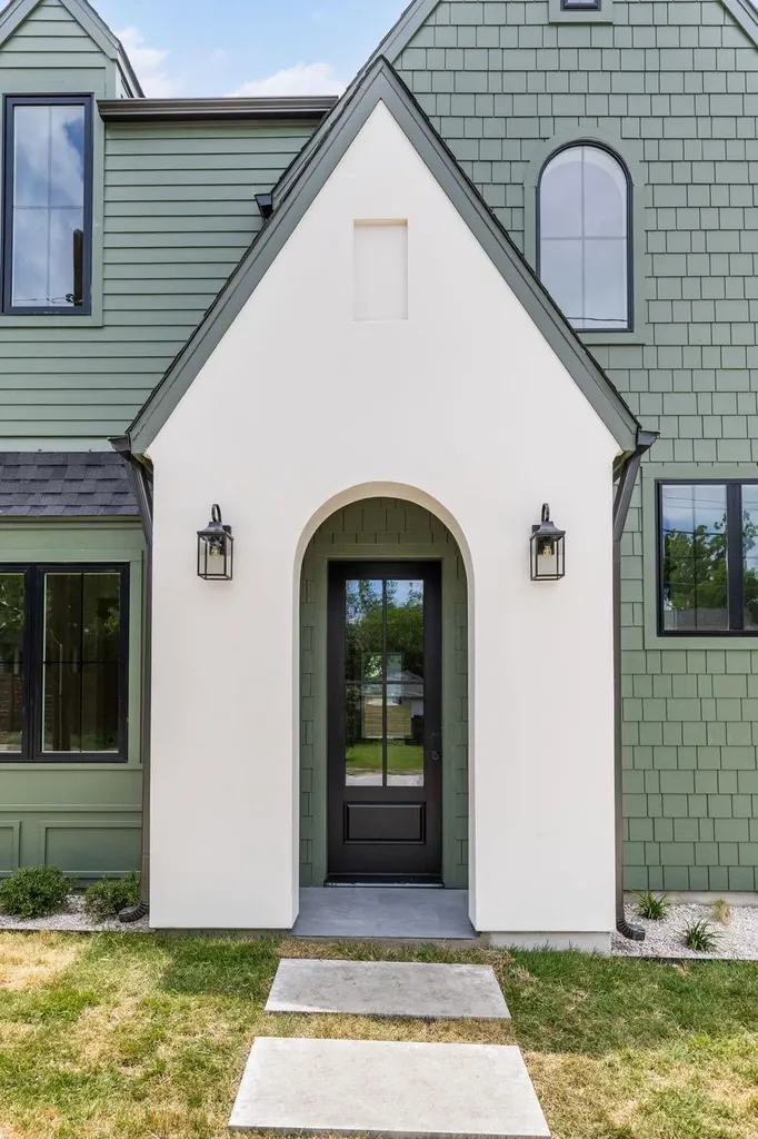 2503 E 18th Street Austin TX 78702