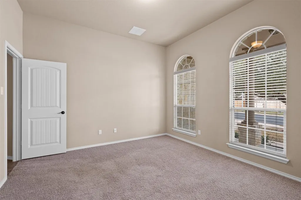 306 Tom Kite Drive Round Rock TX 78664