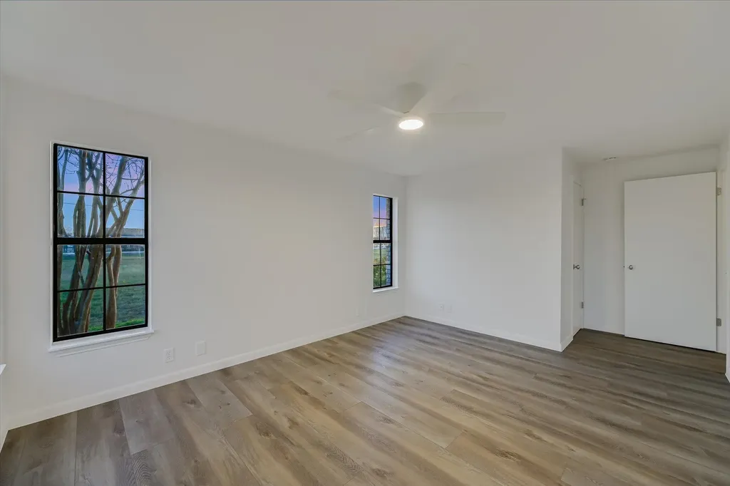 122 Forest Lake Drive Del Valle TX 78617