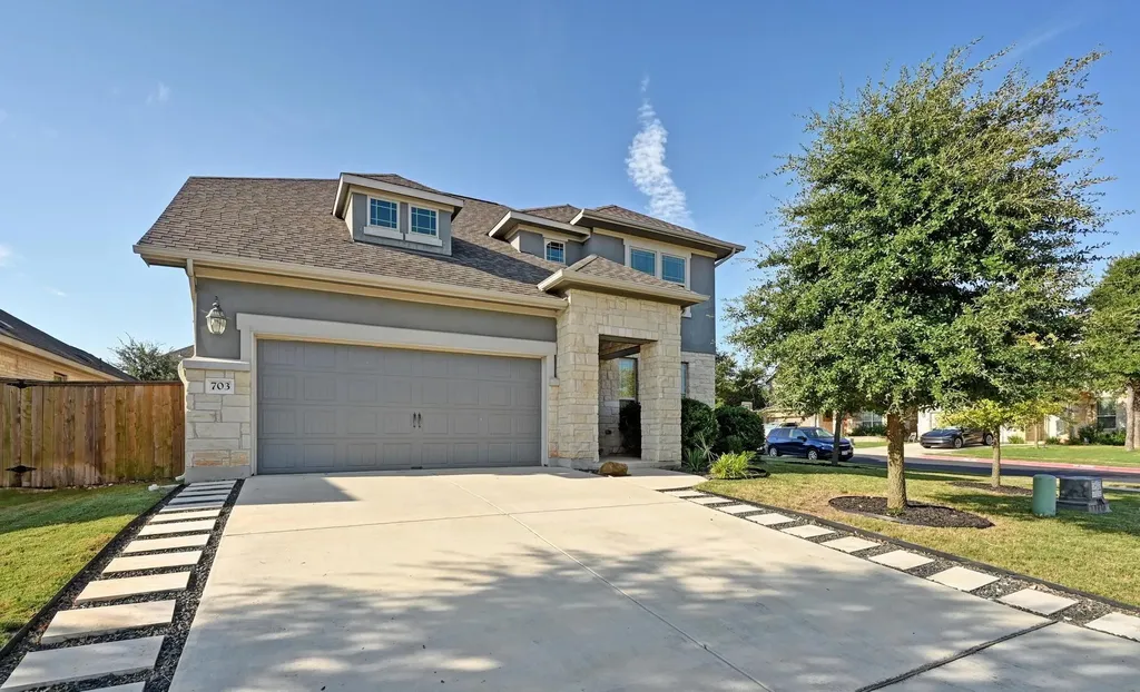 703 Patriot Drive Buda TX 78610