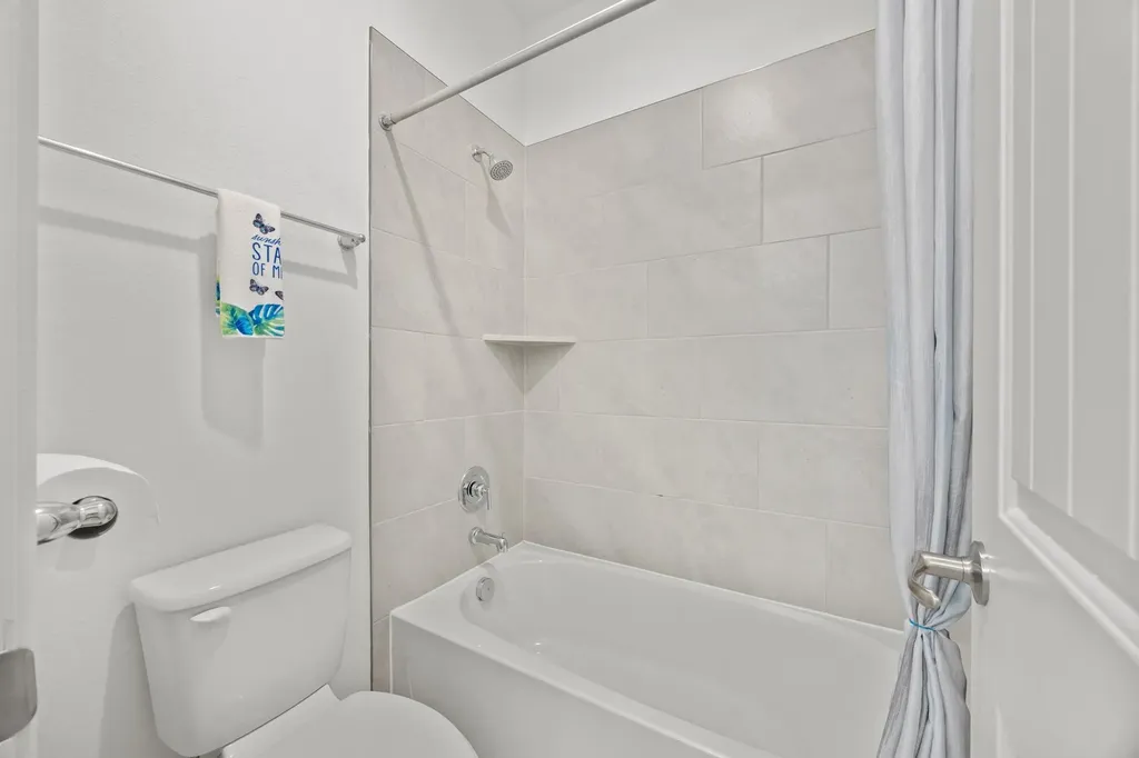 1521 Red Berry Pass Georgetown TX 78628