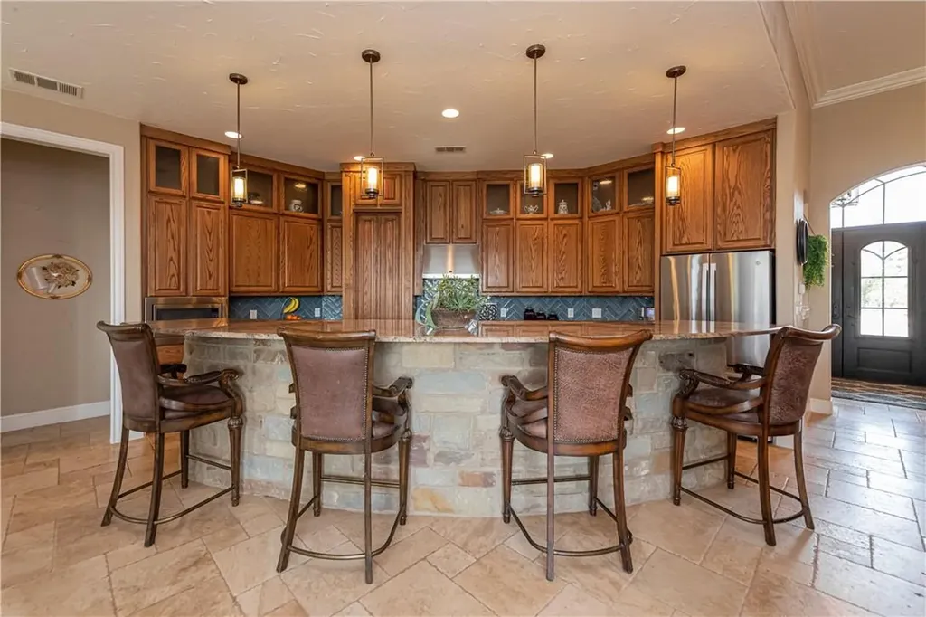 21301 Dill Circle Spicewood TX 78669