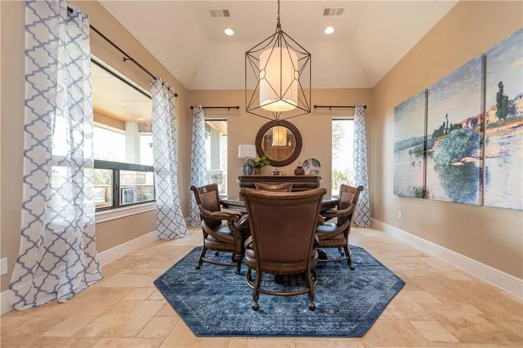 21301 Dill Circle Spicewood TX 78669