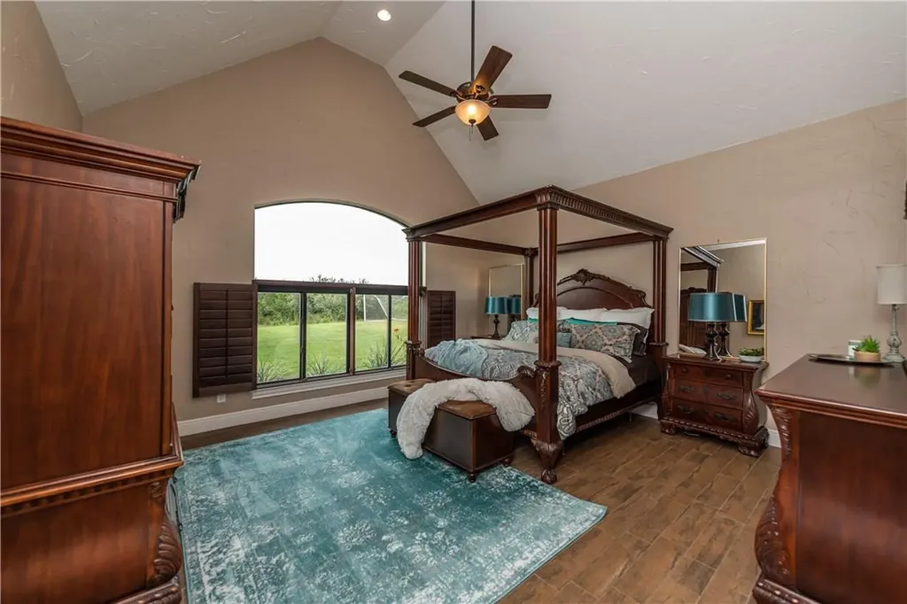 21301 Dill Circle Spicewood TX 78669