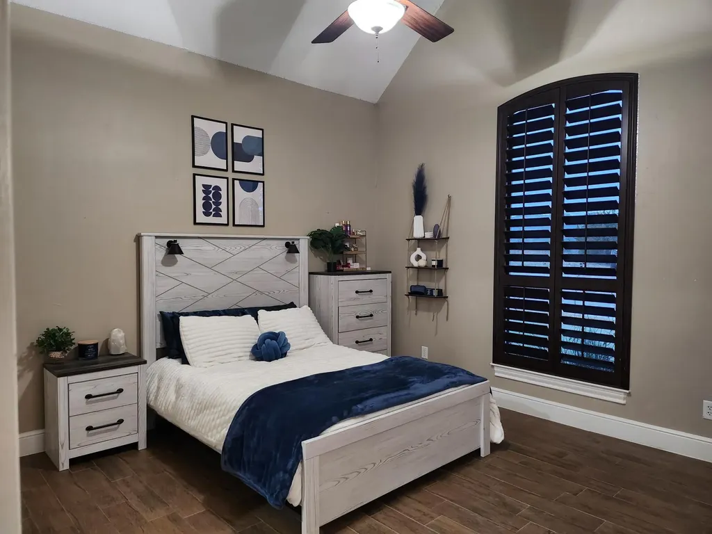 21301 Dill Circle Spicewood TX 78669