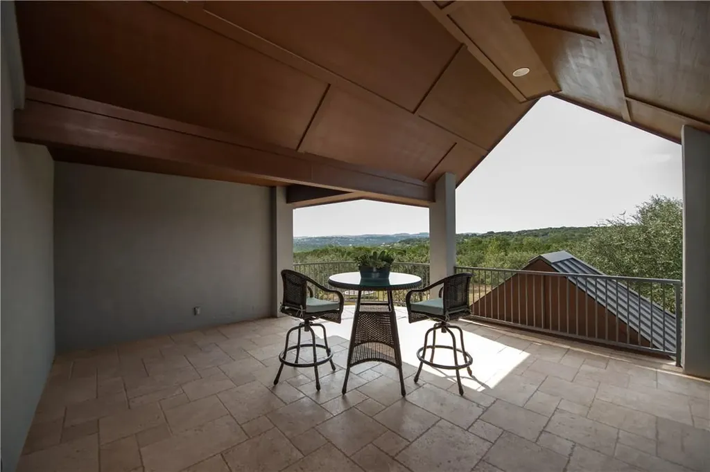 21301 Dill Circle Spicewood TX 78669