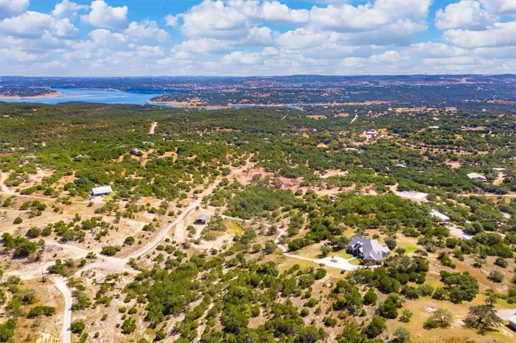 21301 Dill Circle Spicewood TX 78669