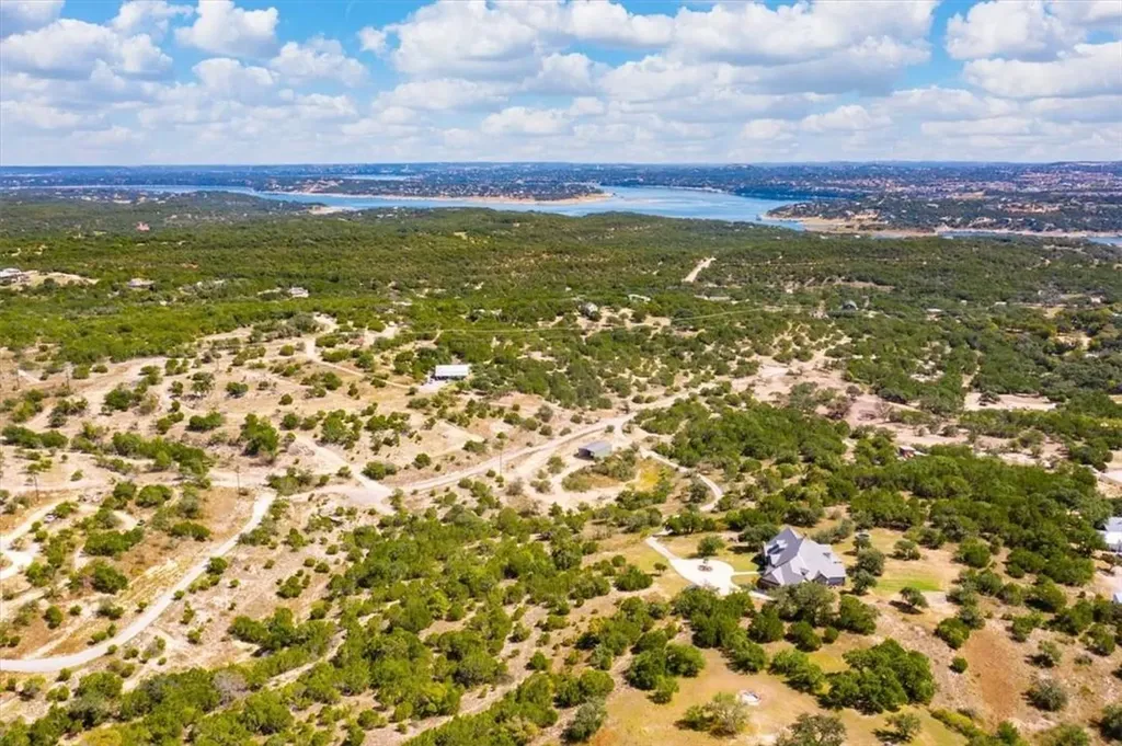 21301 Dill Circle Spicewood TX 78669