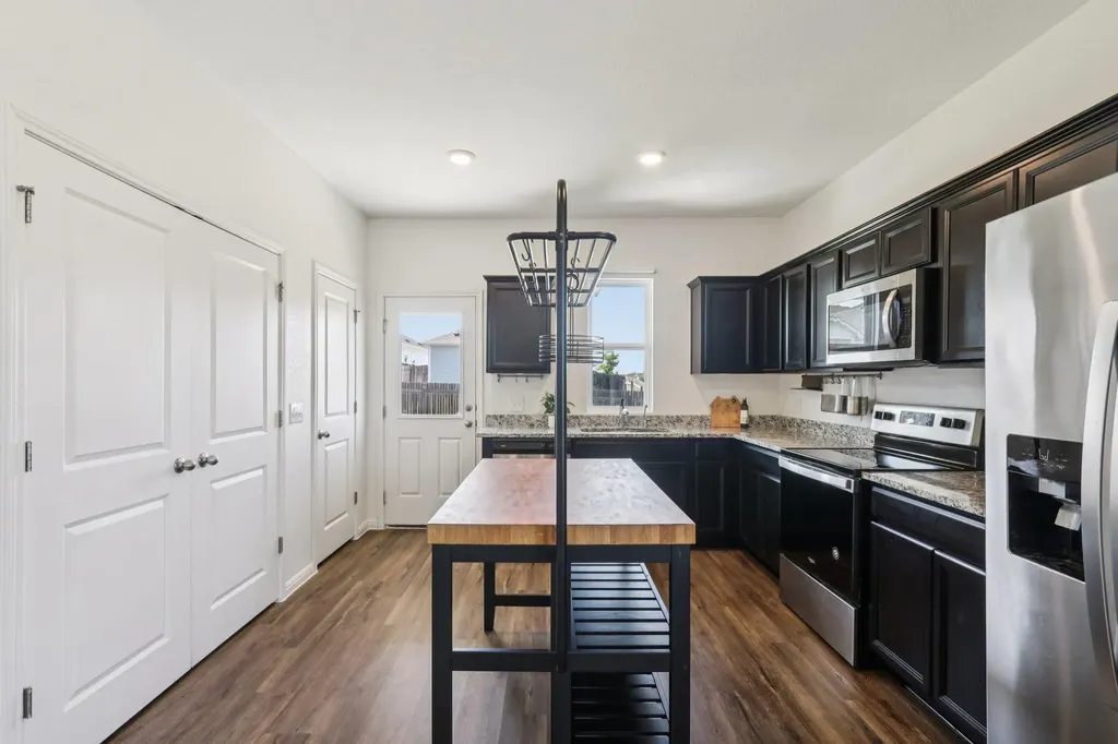 19420 Cloudy Bay Drive Pflugerville TX 78660