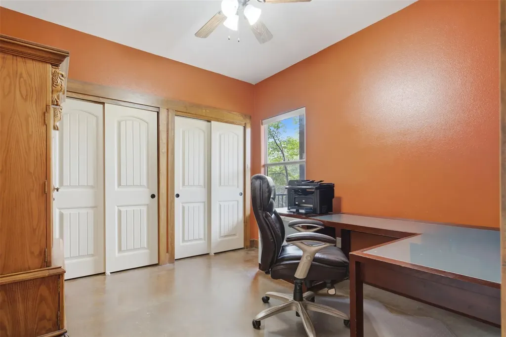700 Augusta Circle N Point Venture TX 78645