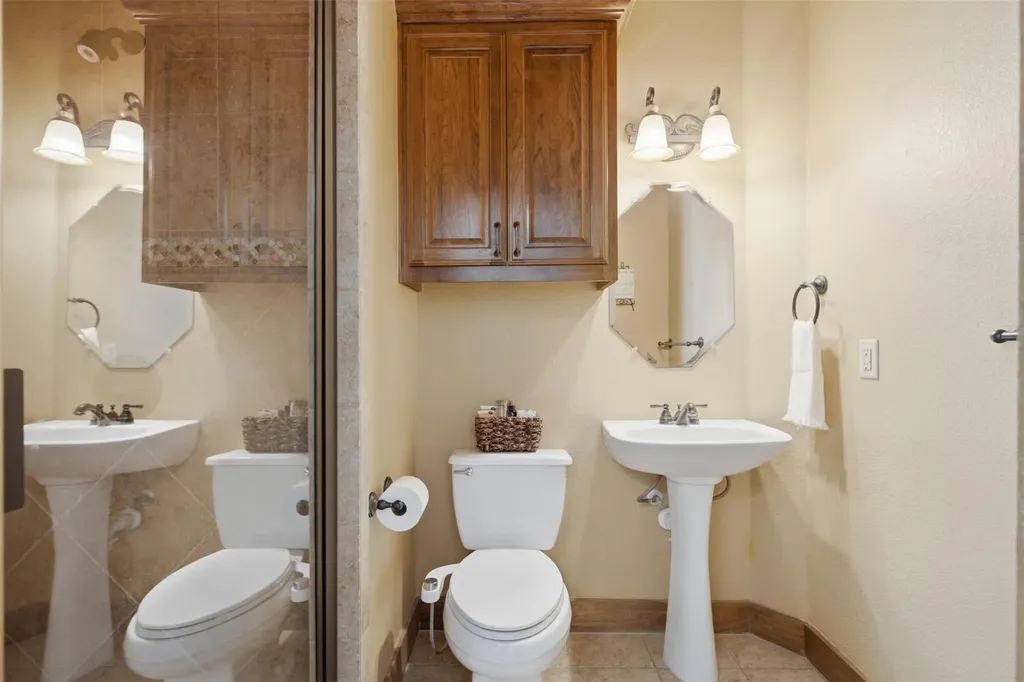 700 Augusta Circle N Point Venture TX 78645