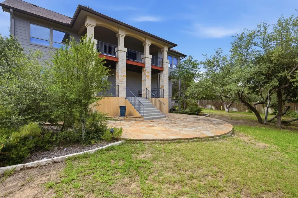 700 Augusta Circle N Point Venture TX 78645