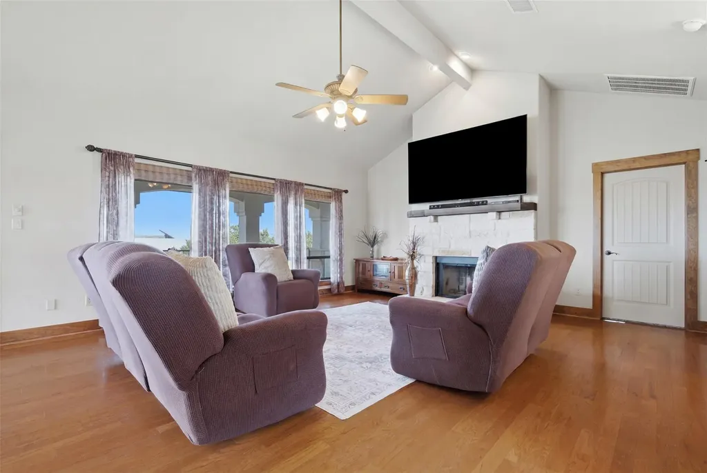 700 Augusta Circle N Point Venture TX 78645
