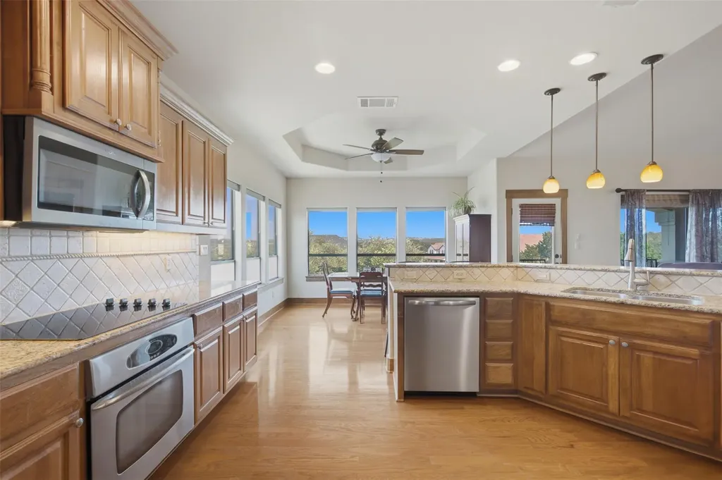 700 Augusta Circle N Point Venture TX 78645
