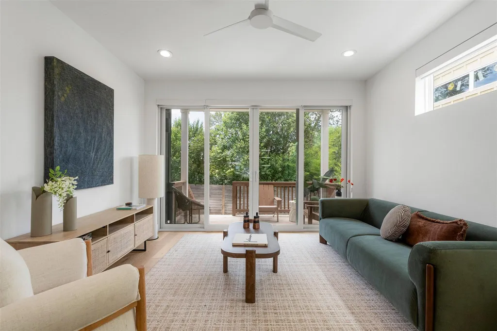 2000 Greenwood Avenue Austin TX 78723