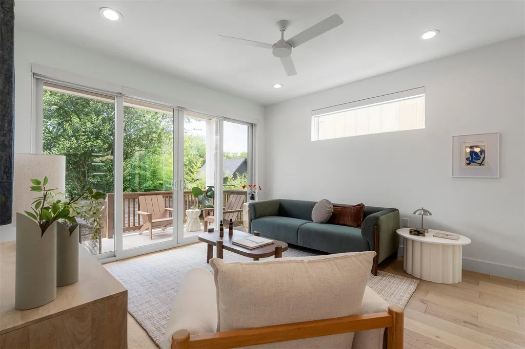2000 Greenwood Avenue Austin TX 78723