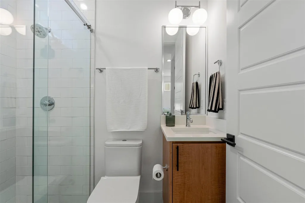2000 Greenwood Avenue Austin TX 78723