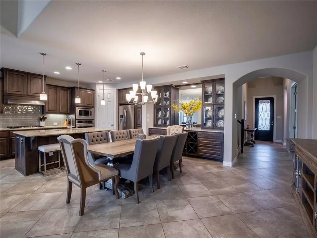 3401 Venezia View Leander TX 78641