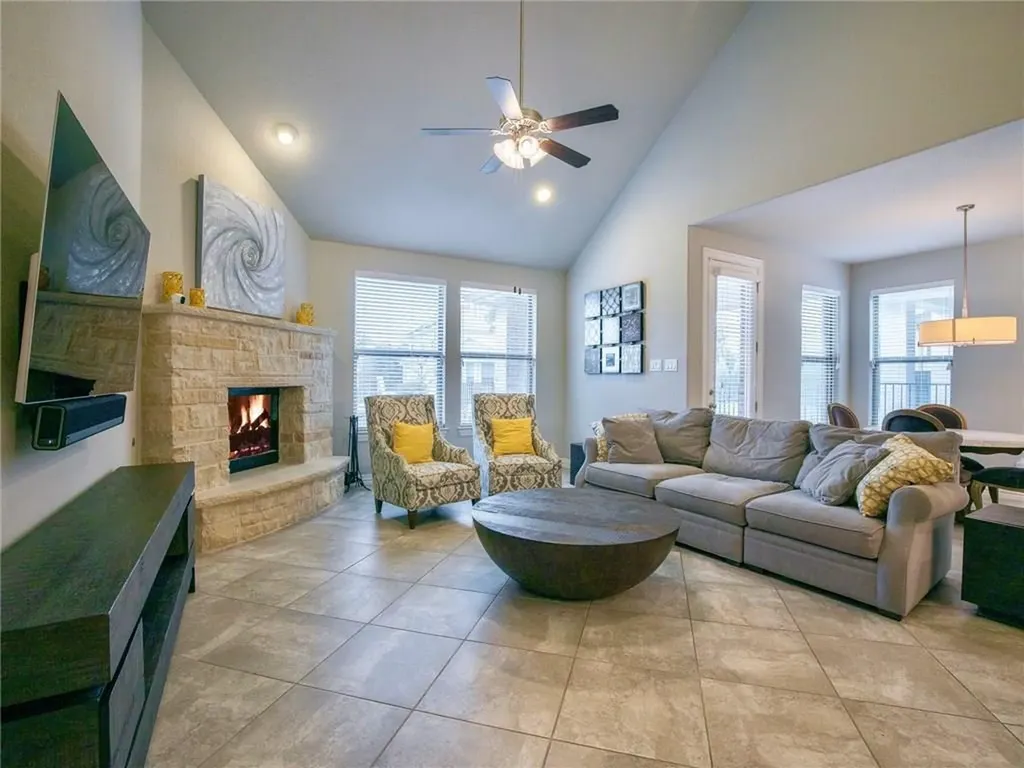 3401 Venezia View Leander TX 78641