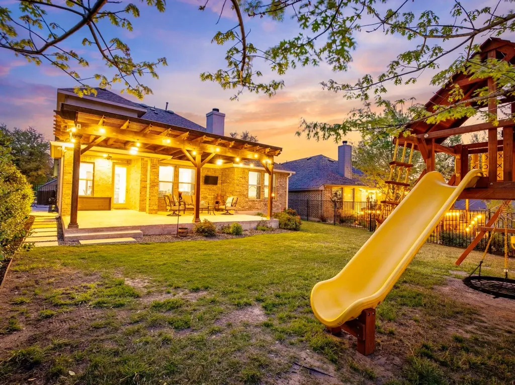 3401 Venezia View Leander TX 78641
